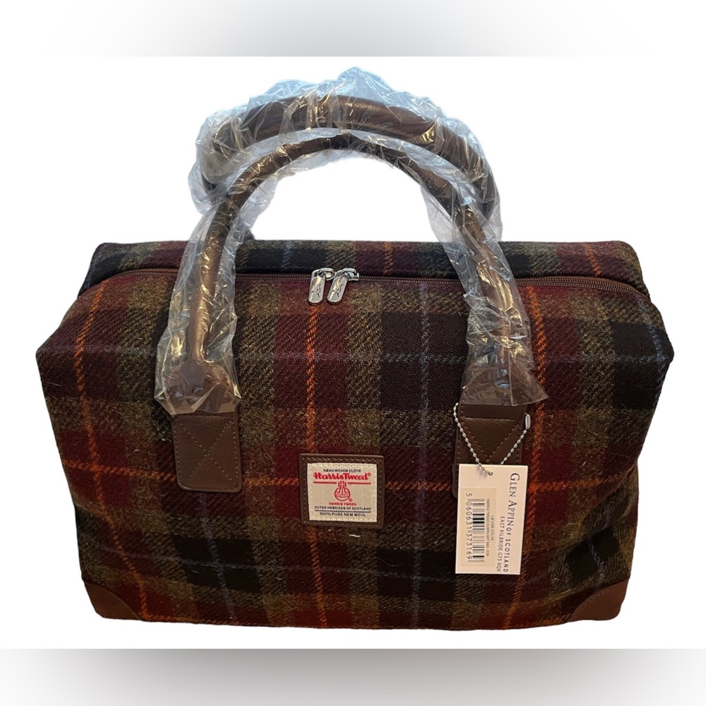 Gorgeous NWT Harris Tweed Overnight Bag